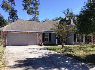 511 Autumn Wind Ln, Mandeville, LA 70471