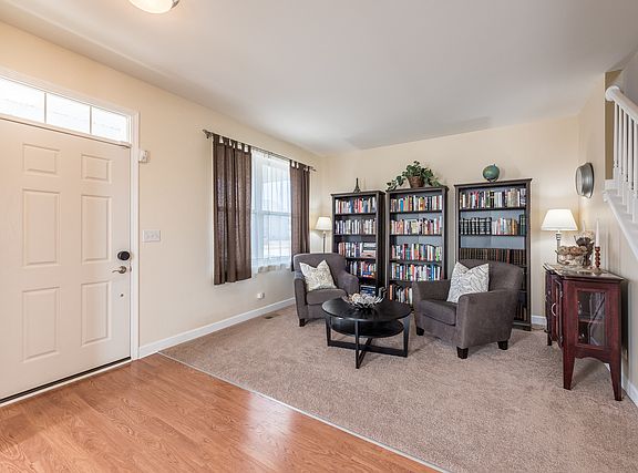 3rd image of 774 Bonaventure Dr