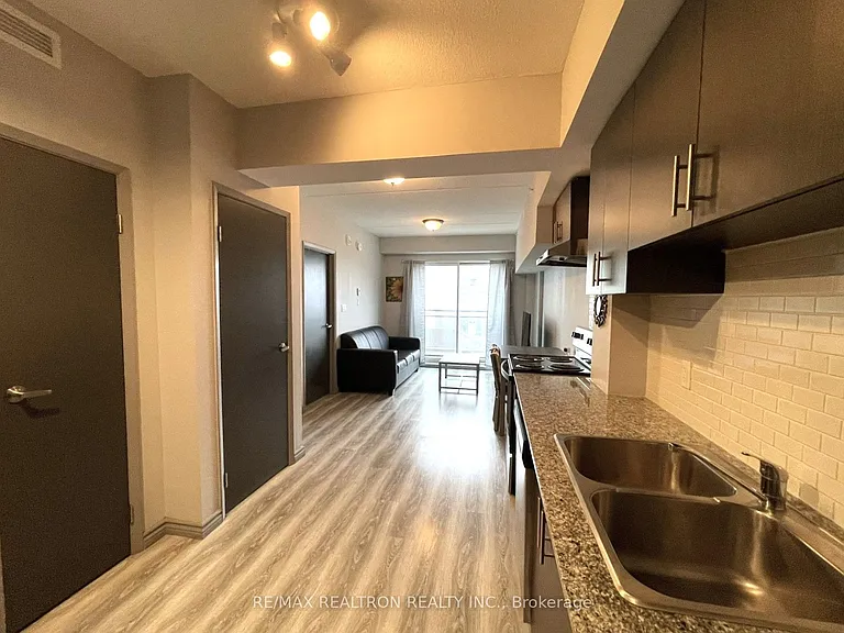 275 Larch St #B302 — Photo 6