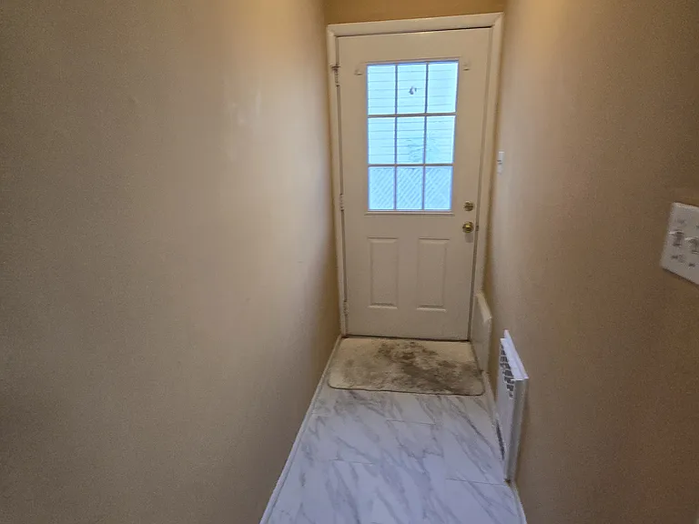 74 Caswell Ave #1 — Photo 8
