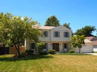 15038 Forestwood Dr, Strongsville, OH