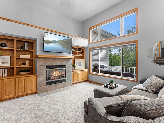 2nd image of 7535 Arbor Ln