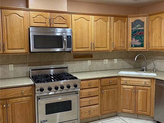 5th image of 2208 Rugged Mesa Dr