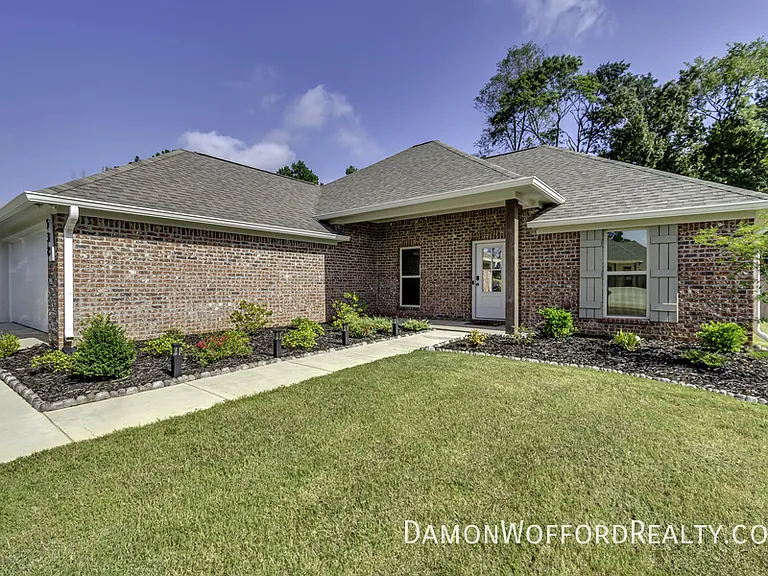 538 Patrick Farms Dr — Photo 4