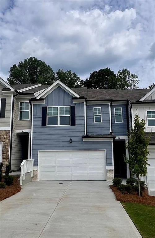 3 bed, 2.5 bath, 1877 sqft, $2,100 — Photo 1