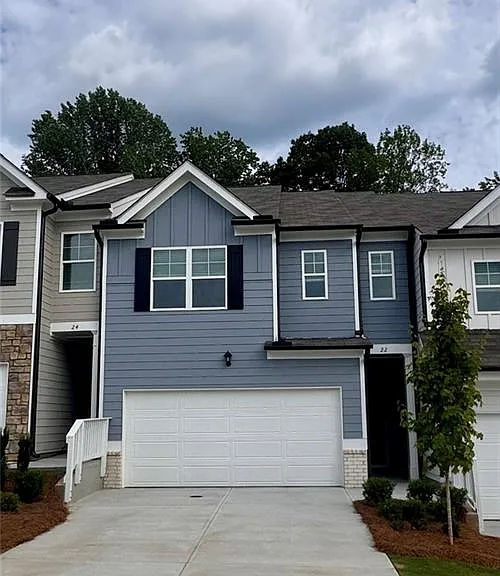 22 Berryville Dr — Photo 1