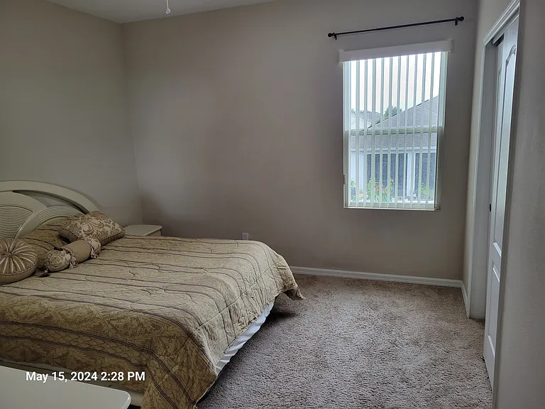 Hayden Valley St — Photo 6