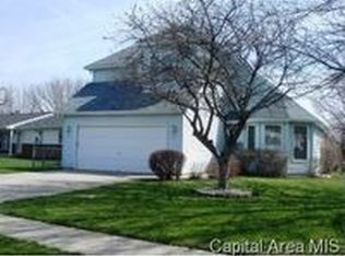 245 Plover Dr, Chatham, IL