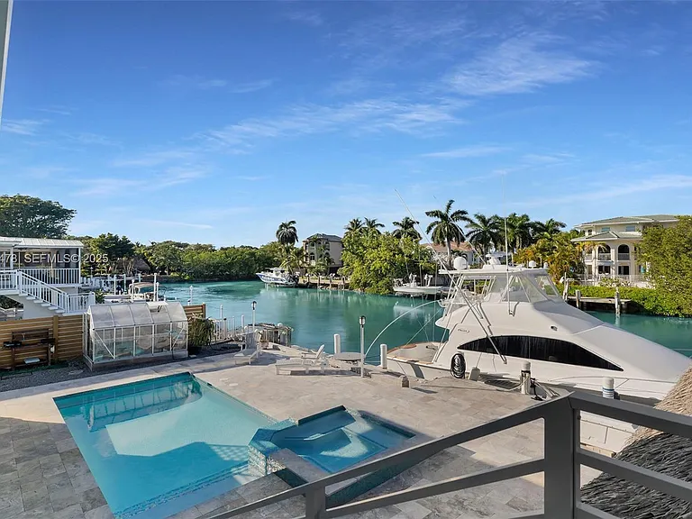 232 W Seaview Dr — Photo 23
