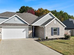 3343 Rosecomb St, Springdale, AR 72764