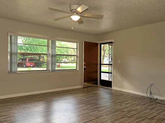 2nd image of 1111 Morris Ave