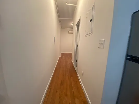 Rented by MQ Realty LLC | media 6