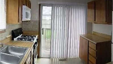 4th image of 2455 Westleigh Ct