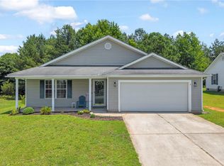 111 Casa Del Rio Dr, Anderson, SC 29625