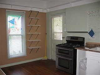 1st image of 114 Ash St