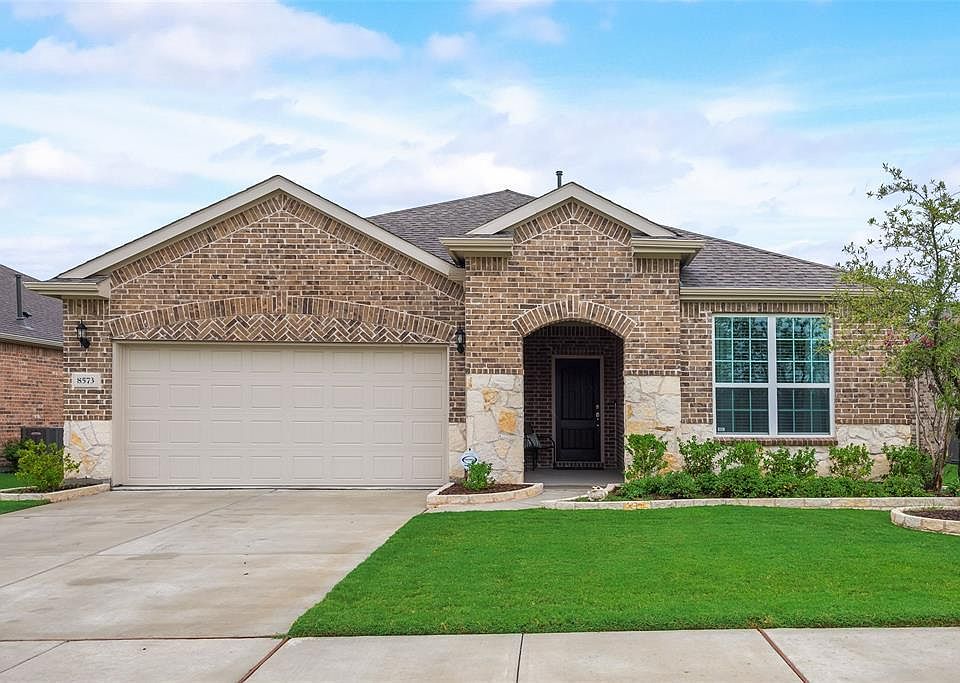 1st image of 8573 Shadow Bay Ln
