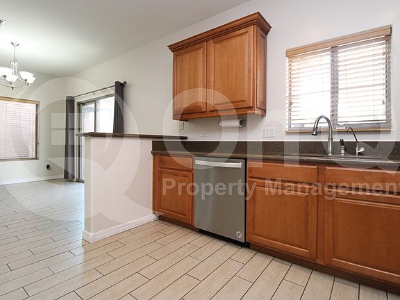 5th image of 7531 E Majestic Palm Ln