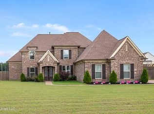 2989 Fossil Hill Dr E, Hernando, MS 38632