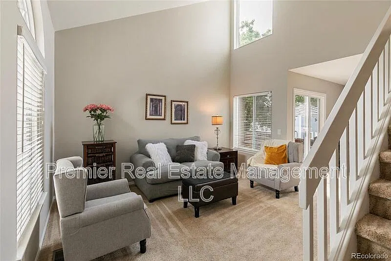 Highlands Ranch Inside 633 Walden Ct, Highlands Ranch, CO 80126 | HotPads