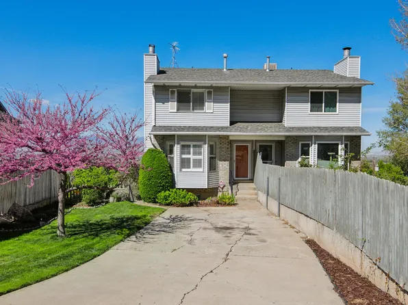 3073 E Stratton Dr S, Salt Lake City, UT 84117