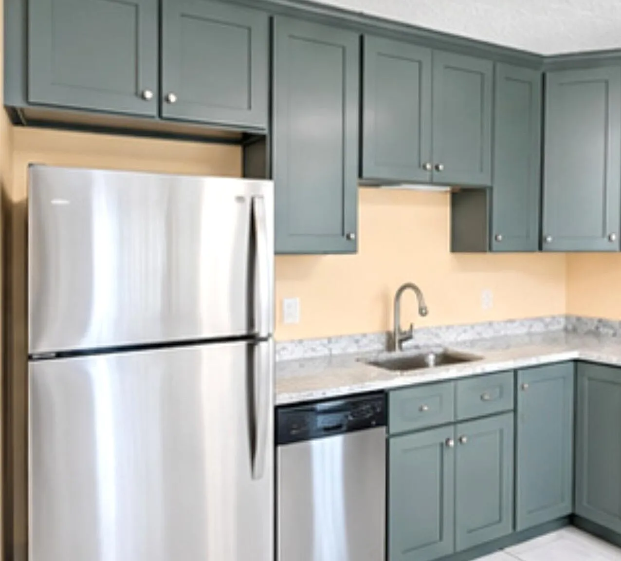 2 bed, 2.0 bath, 1759 sqft, $2,500 — Photo 3