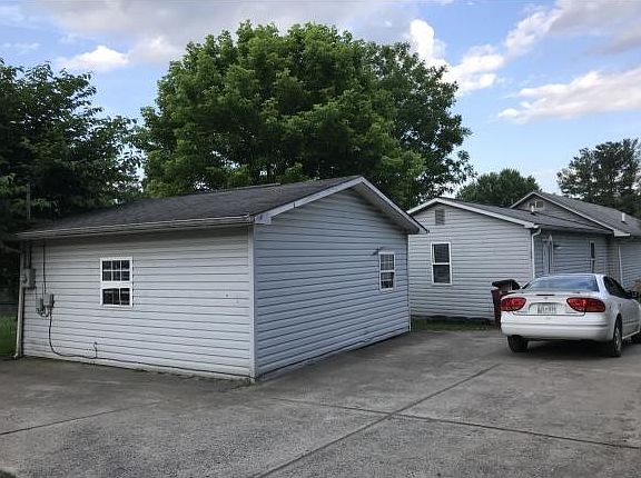5th image of 611 Cranberry St