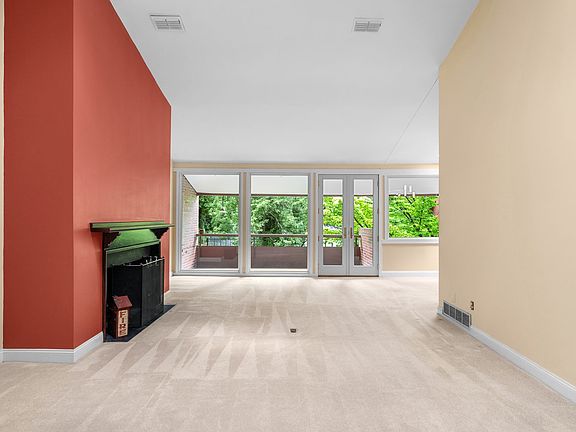 5th image of 241-287 Perkins St #B502