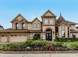 607 Plumbridge Ln, Sugar Land, TX 77479