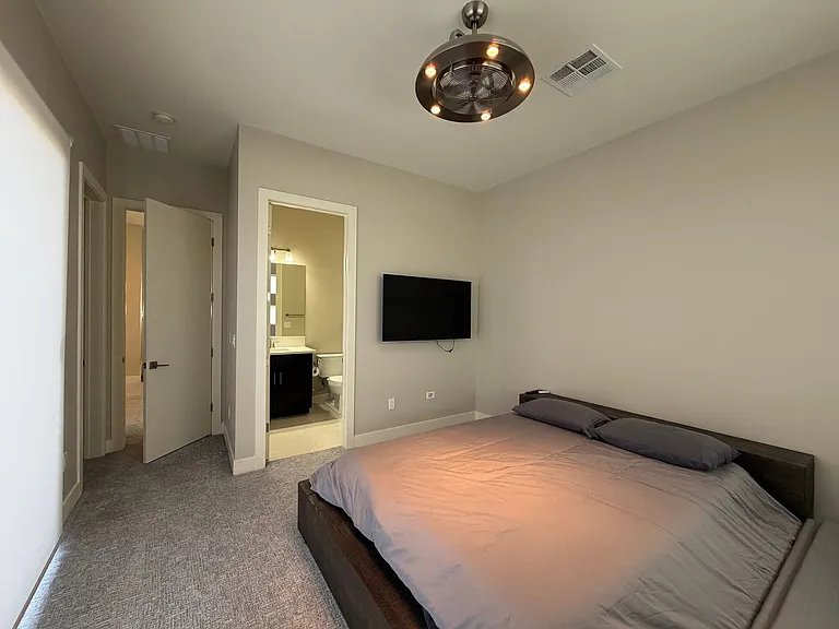 66 Pristine Glen St — Photo 19