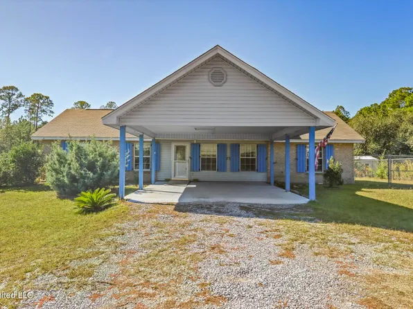 21085 Lawrence Ladner Rd, Kiln, MS 39556