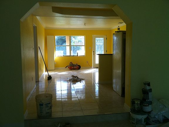2nd image of 1619 Hollis Dr