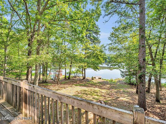 4th image of 194 Spruce Lake Dr