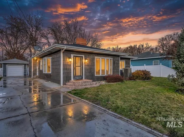 2035 1st Ave N, Payette, ID 83661