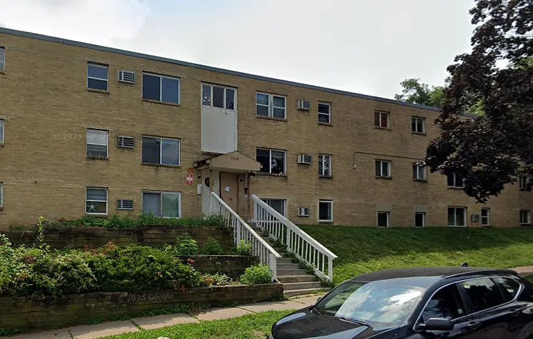 1034 Suburban Ave E #202 — Photo 1