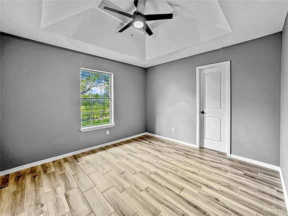 5th image of 1217 El Recreo Cir