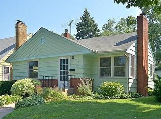 852 Kenneth St, Saint Paul, MN 55116