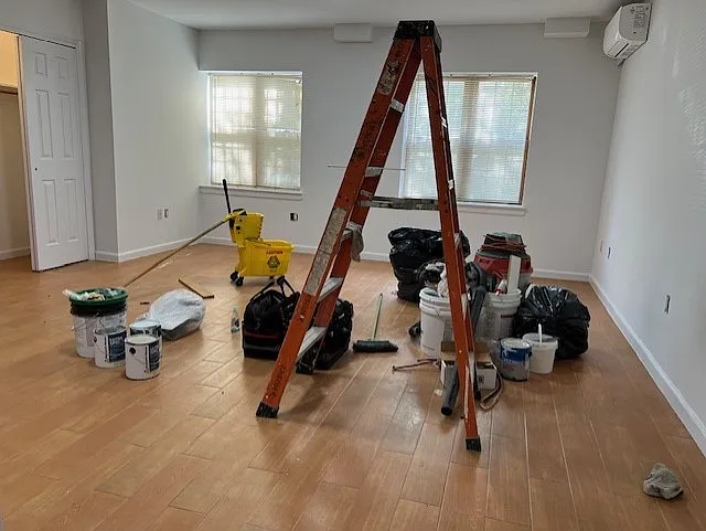 Building Photo - 25-38 38th St #1F
