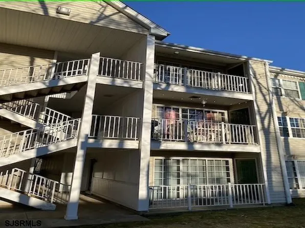 34 Navajo Ct #34, Absecon, NJ 08205