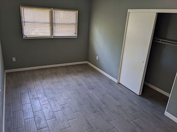 5th image of 3701 Ferguson St