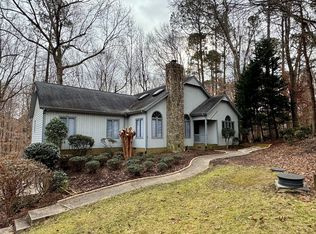 1420 Bascomb Dr, Raleigh, NC 27614