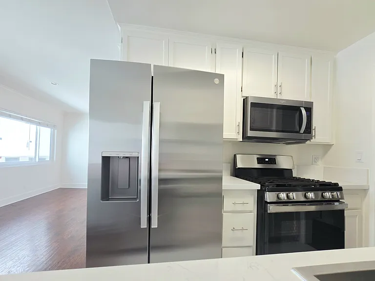 New double-door GE refrigerator