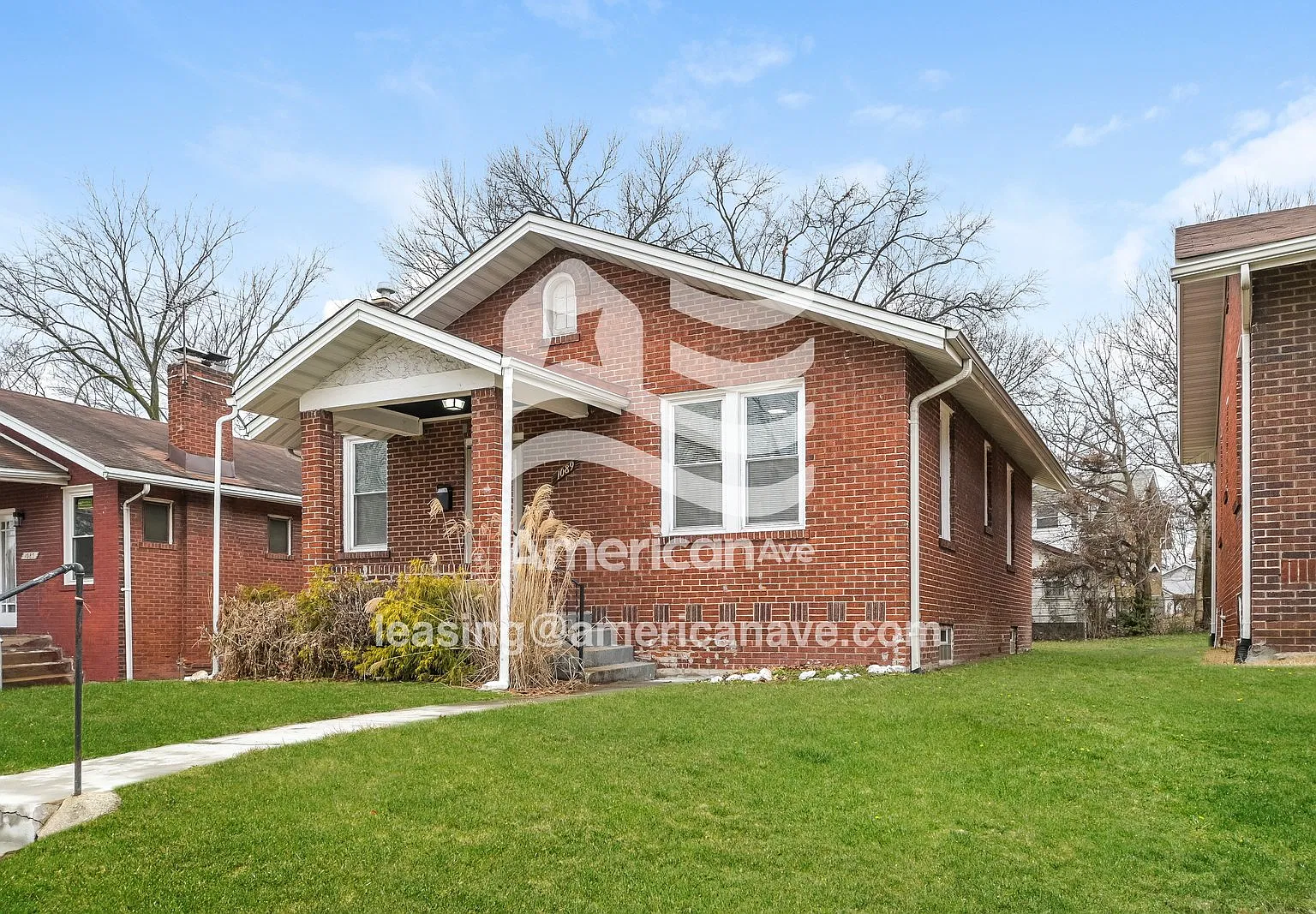 2 bed, 1.0 bath, 896 sqft, $1,124 — Photo 3