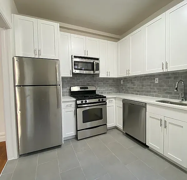 244 W 74th St #8A — Photo 6