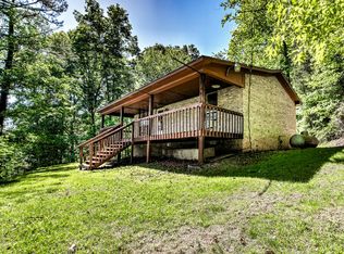 139 Rainbow Cir, La Follette, TN 37766