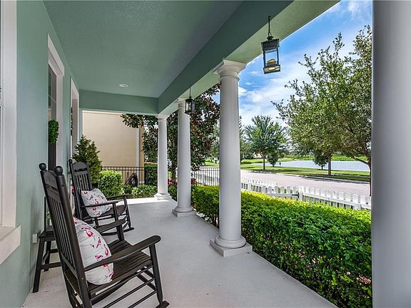 3rd image of 6120 Cliff House Ln