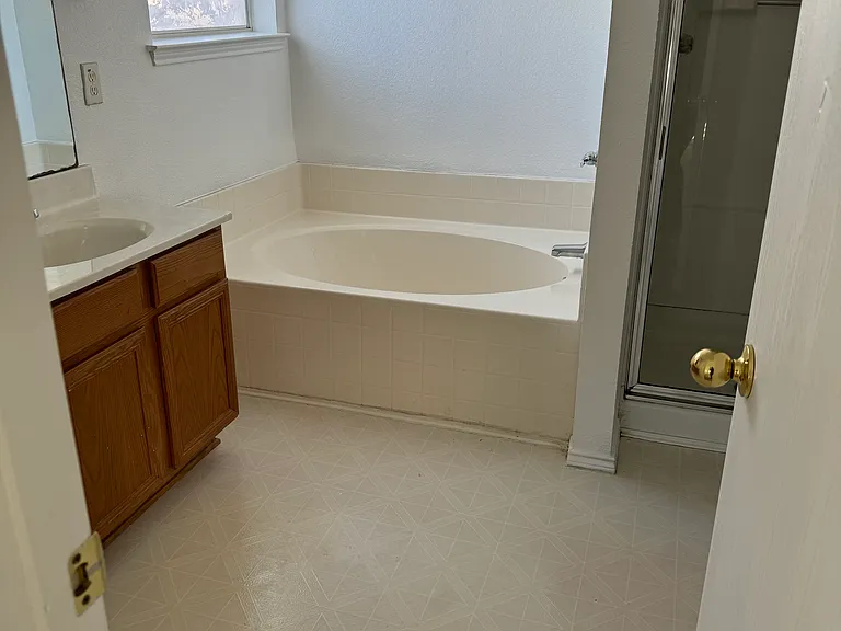 209 Rock Hill Dr — Photo 17
