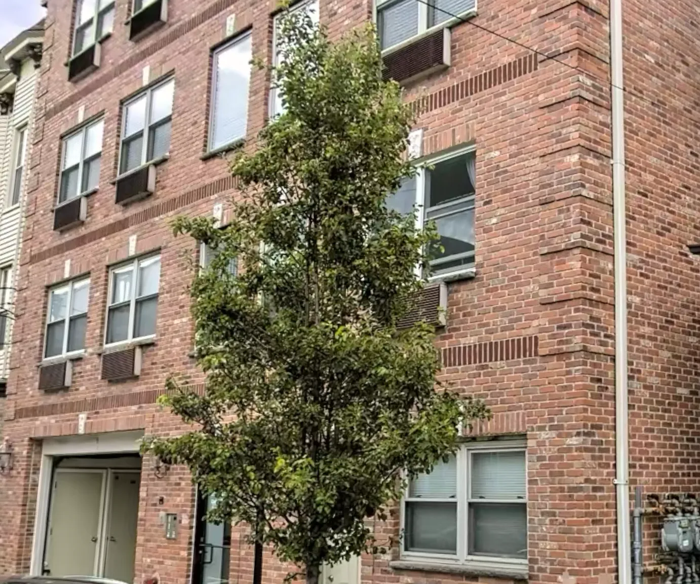 Studio, 415 sqft, $1,800 — Photo 1