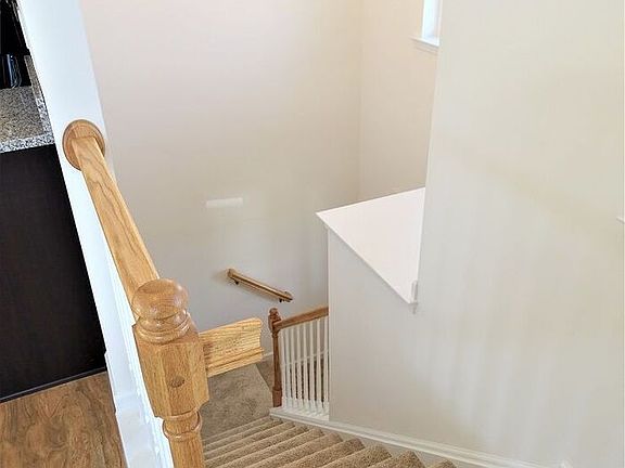 2nd image of 142 Erin Ct