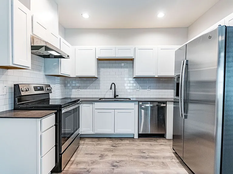 711 N. O'Neil Street — Photo 1