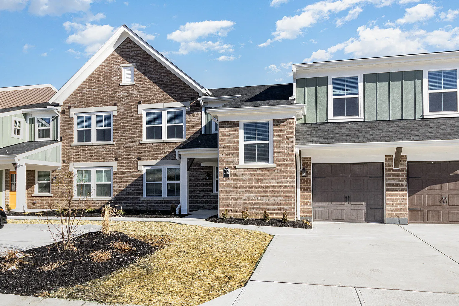 2426 Bella Rdg photo 1